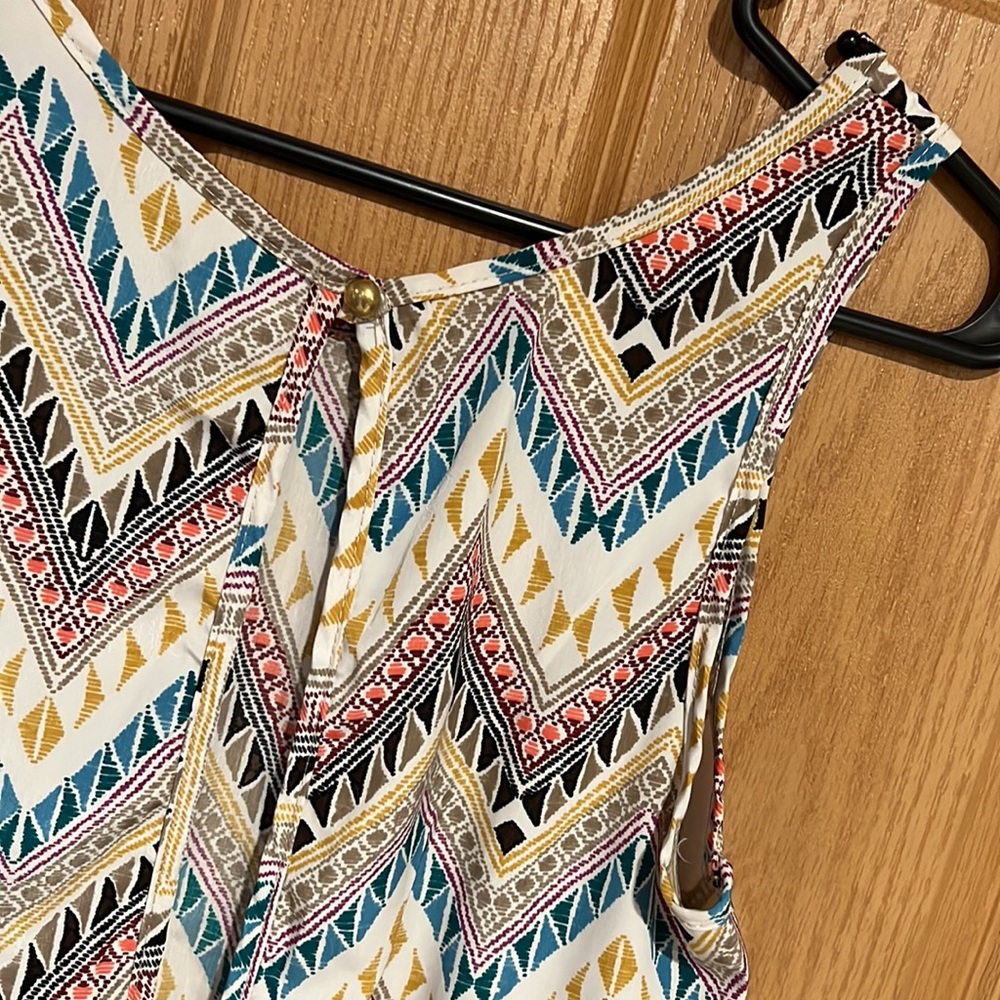 Converse Tank - Picture 6 of 7
